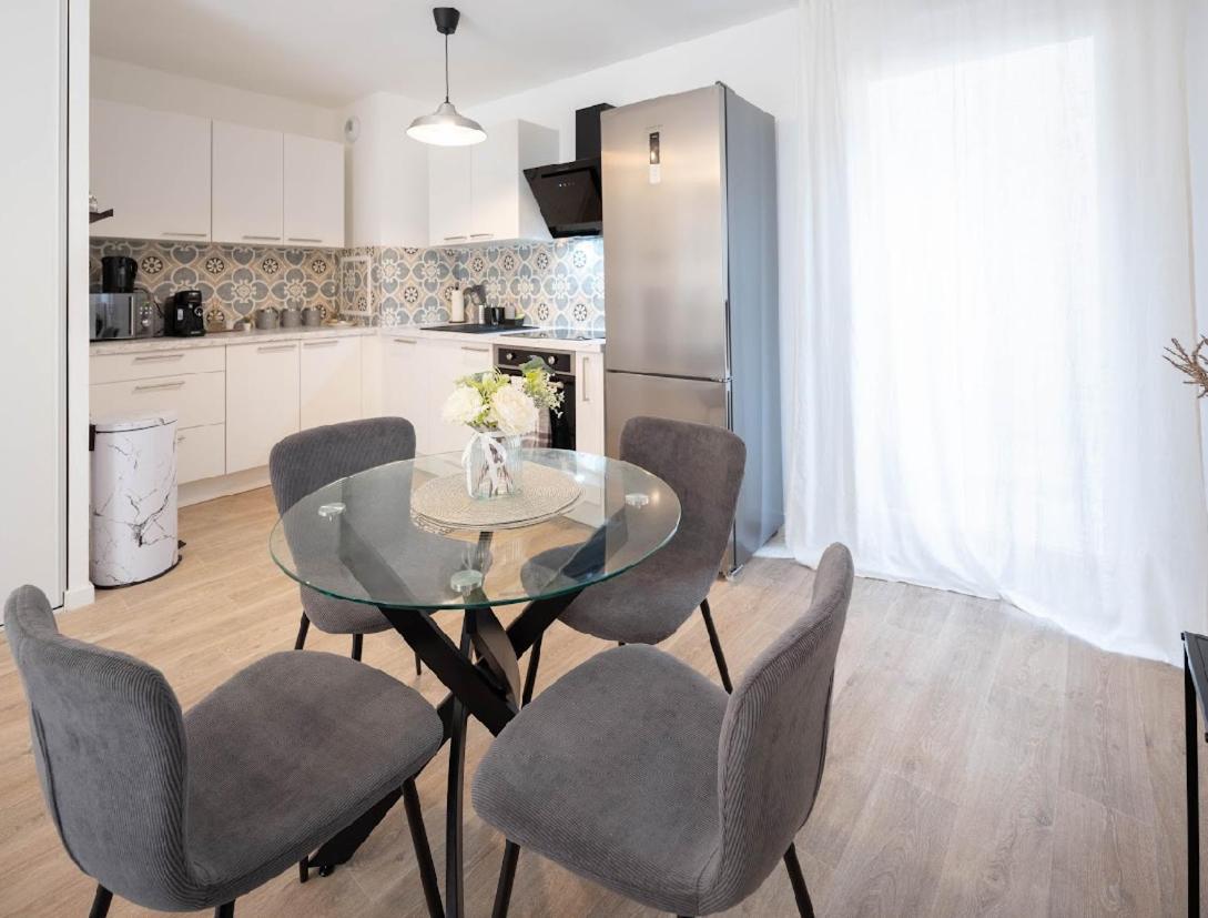 Sejour Unique A Pierrefitte Apartment Екстериор снимка